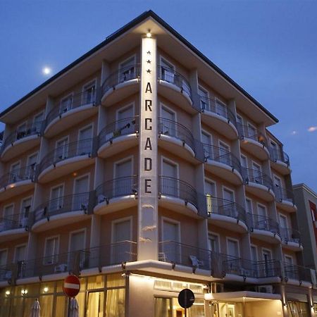 Hotel Arcade Rimini Buitenkant foto